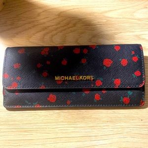 Michael Kors Rose Patterned Wallet